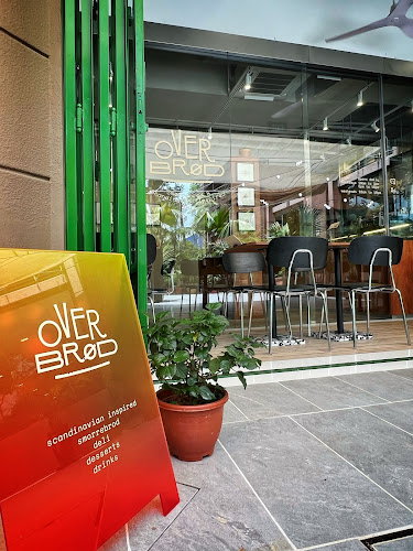 OVERBRØD