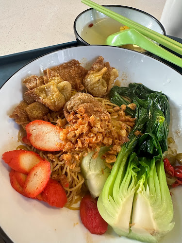 Yishun Street 71, #01-335 Block 717, Singapore 760717