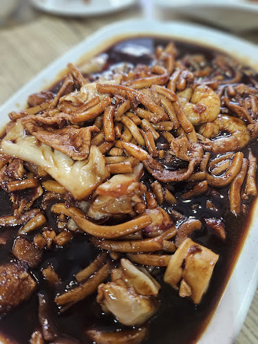 WeiYi Kitchen 味艺星马小厨 - Singapore