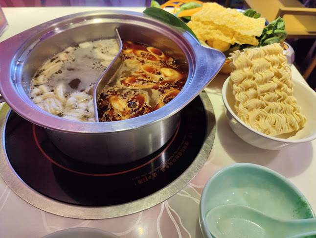 Opinii despre Shi Li Fang Hot Pot @ Junction 10 în Singapore - Hospitality and gastronomy