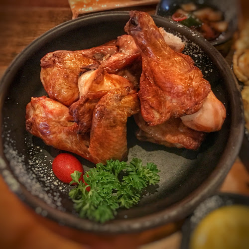 Opinii despre Oven & Fried Chicken în Singapore - Hospitality and gastronomy