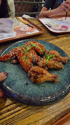 Opinii despre Clayful Cafe | Art Cafe | Pottery & Glass Painting | Orchard Central în Singapore - Hospitality and gastronomy