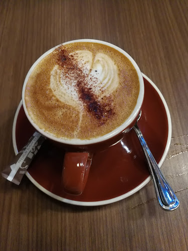 1 Vista Exchange Green, #01-18/19 The Star Vista, Singapore 138617