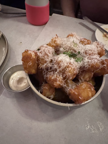 Clovelly - Hospitality and gastronomy