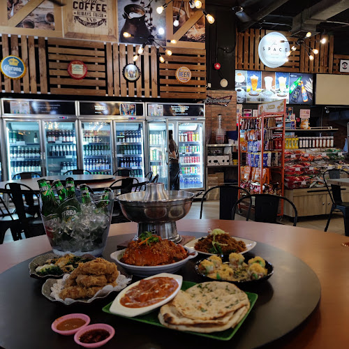 The Space FoodCourt.Bistro - Hospitality and gastronomy