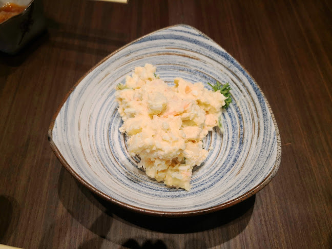 3 Gateway Dr, #04-06 Westgate, Singapore 608532