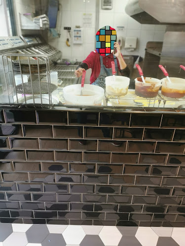 Opinii despre Domino's Pizza în Singapore - Hospitality and gastronomy