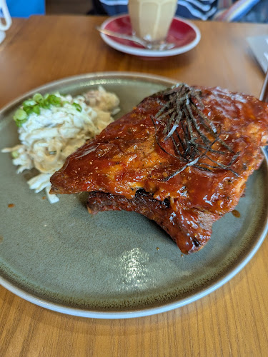 Refuel Cafe - Hospitality and gastronomy