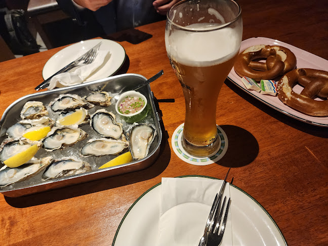 1 HarbourFront Walk, #01-149 VivoCity, Singapore 098585