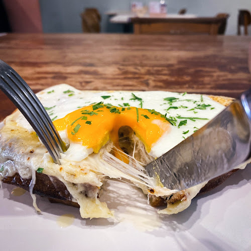 19 Lor Kilat, #01-06, Singapore 598120