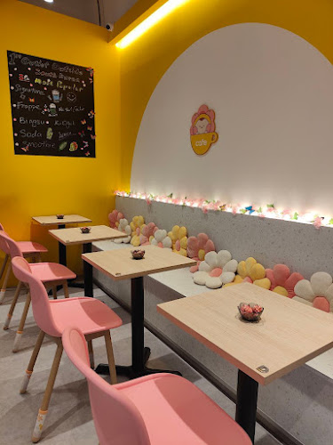 Cafe BomBom - Singapore