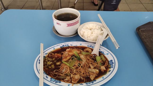 Kallang Estate Market - Hospitality and gastronomy