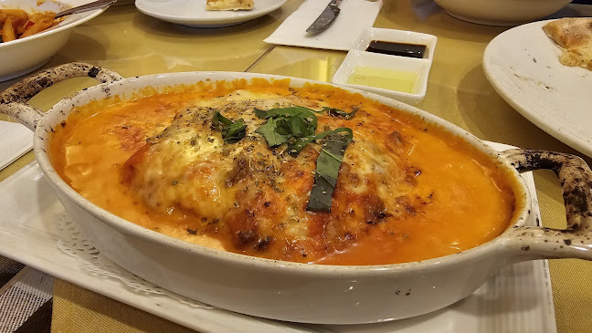 Bruno's Pizzeria & Grill Katong