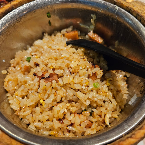 Riverside Canton Claypot Cuisine 江边广东砂锅菜