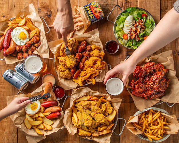 Daily Beer (Telok Ayer) - Hospitality and gastronomy