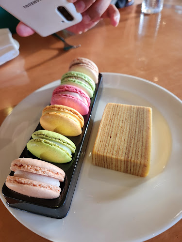 Opinii despre The Fullerton Cake Boutique în Singapore - Hospitality and gastronomy