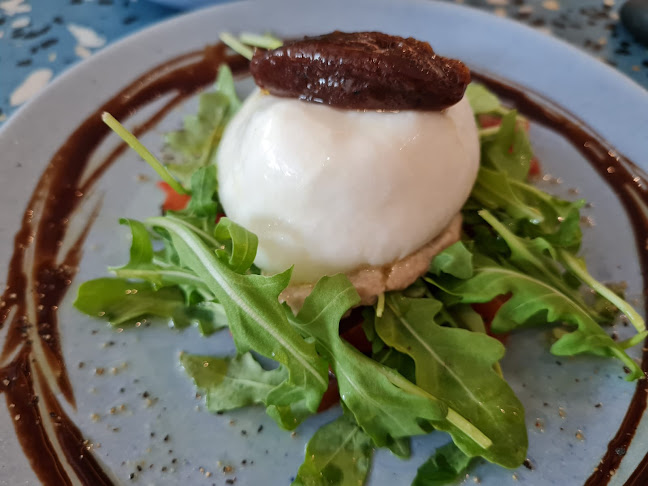 #01-13 Dempsey Rd, Blk 8, Singapore 247696