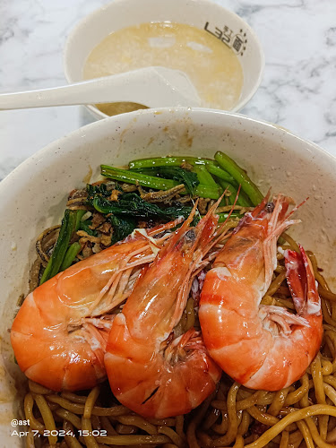 Blk 118 Aljunied Ave 2, #02-00, Singapore 380118