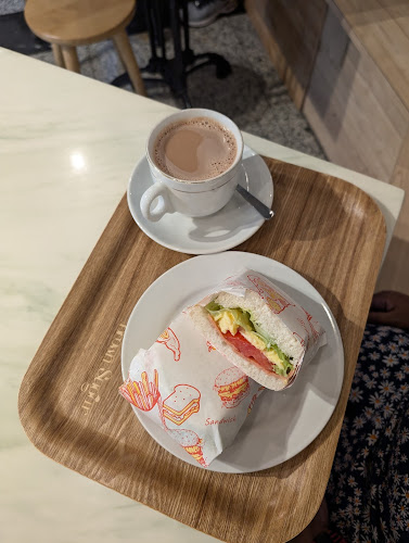 Comentarii opinii despre NCT Cafe