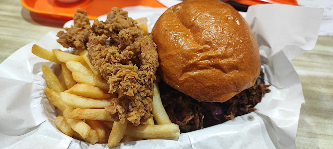 602B Tampines Ave 9, #01-01 Happy Hawkers, Singapore 522602