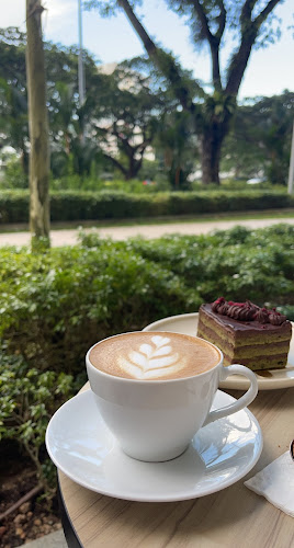 Comentarii opinii despre Edith Patisserie Cake Bar