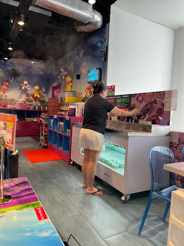 Shi Li Fang Hot Pot @ Eastpoint Mall - Hospitality and gastronomy