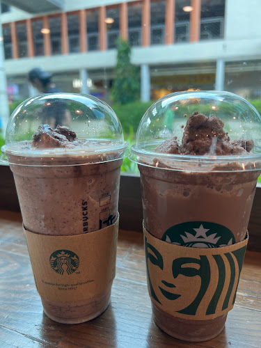 Comentarii opinii despre Starbucks Toa Payoh HDB Hub