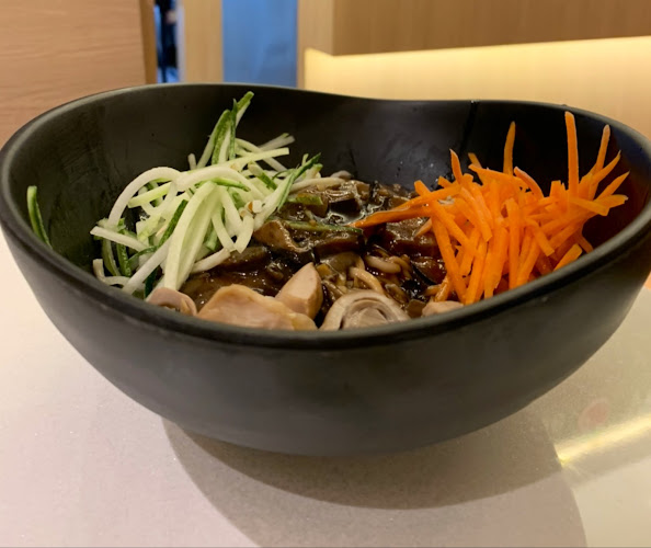 Opinii despre Red Apple Veggie Cafe în Singapore - Hospitality and gastronomy