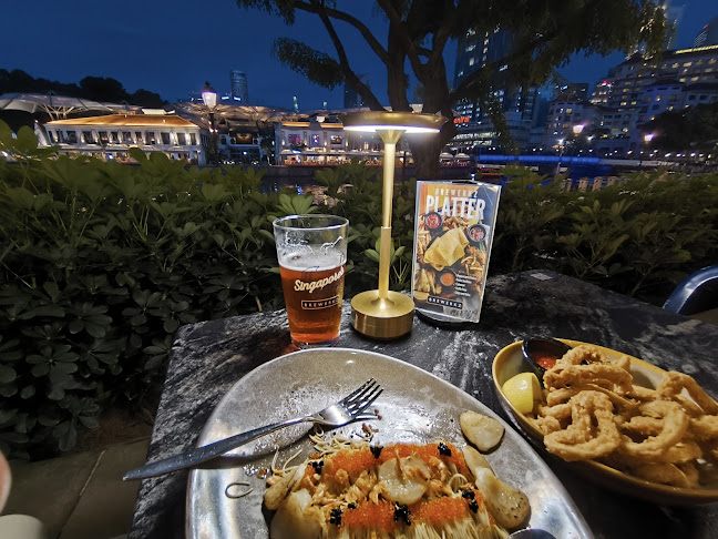 Comentarii opinii despre Brewerkz Riverside Point