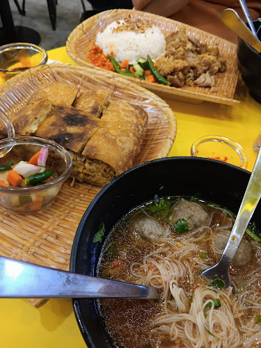 Opinii despre Smile Martabak Café - Bedok Mall în Singapore - Hospitality and gastronomy