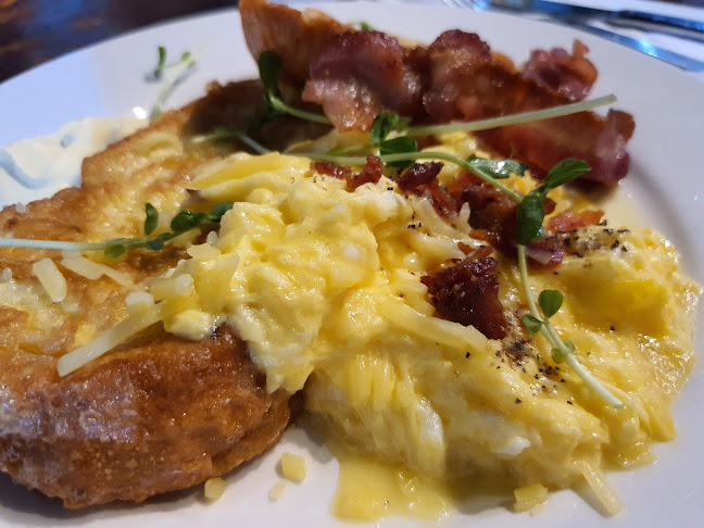 Comentarii opinii despre Shen & Co Cafe