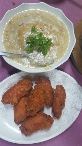 Queen of Wok - Singapore