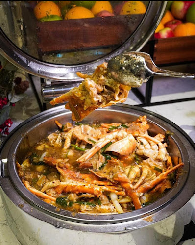 Express Cafe & Bar @ Holiday Inn Express & Suites Singapore Novena - Hospitality and gastronomy