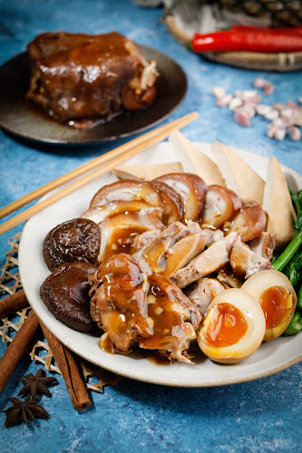 50 Jurong Gateway Rd, #03 - 21 Jem, Singapore 608549