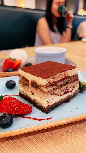 Peperoni Pizzeria @ Upper Thomson - Hospitality and gastronomy