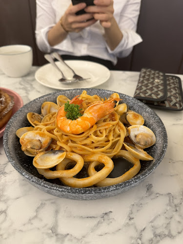 Good Bites - Hospitality and gastronomy