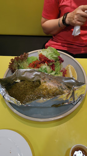 The Manhattan Fish Market - Singapore