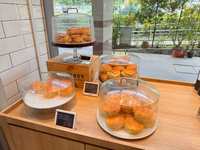 109 Clementi Street 11, #01-05 Sunset Way Residence, Singapore 120109