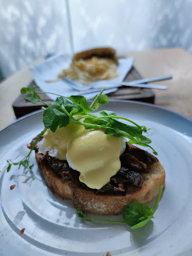 391 Orchard Rd, #B1-39 / 40, Singapore 238872