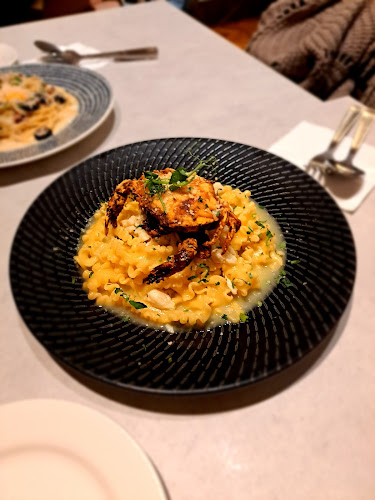 Clovelly - Singapore