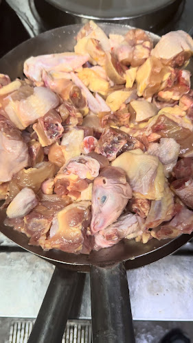 QIN WEI GUAN VISION EXCHANGE - Singapore