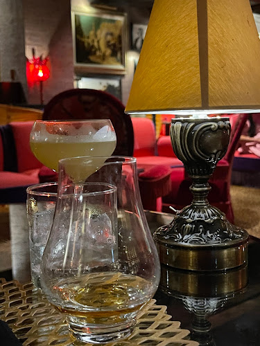 Whiskey Library & Jazz Club - Hospitality and gastronomy