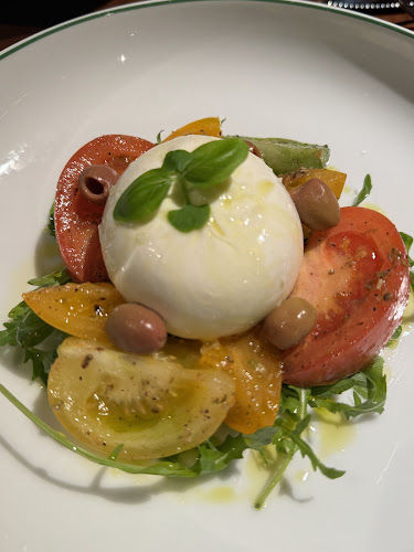 Pete's Place - Singapore