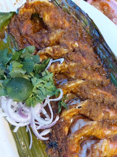 684 Hougang Ave 8, Singapore 530684