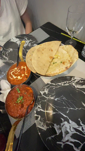 Opinii despre Black Pepper Multicuisine Restaurant Singapore în Singapore - Hospitality and gastronomy