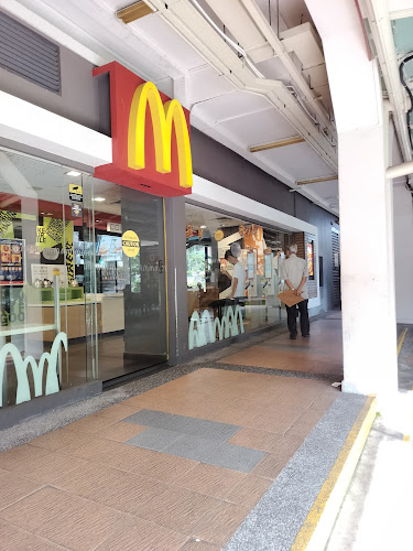 McDonald's Bukit Batok West - Hospitality and gastronomy