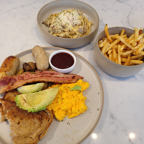 Comentarii opinii despre Lola's