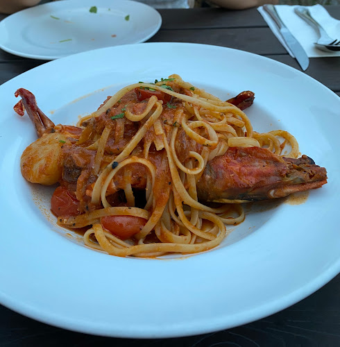 30 Robertson Quay, #01-09 Riverside View, Singapore 238251