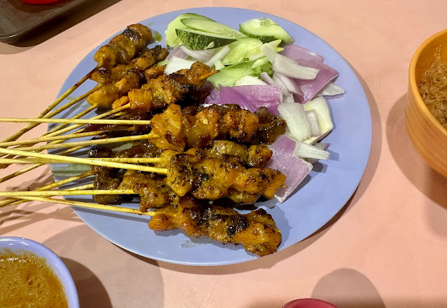 Comentarii opinii despre Chong Pang Food Centre