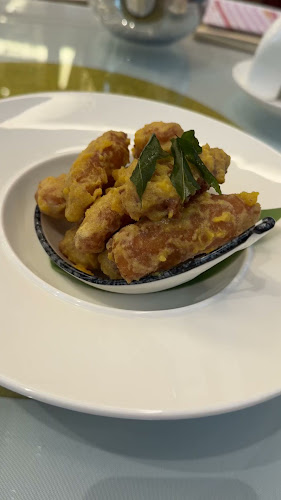 Peach Garden @ The Metropolis - Hospitality and gastronomy